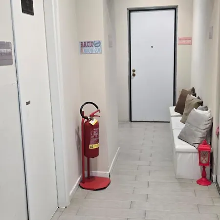 Vomero Plaza Metro' Bed and breakfast 4*